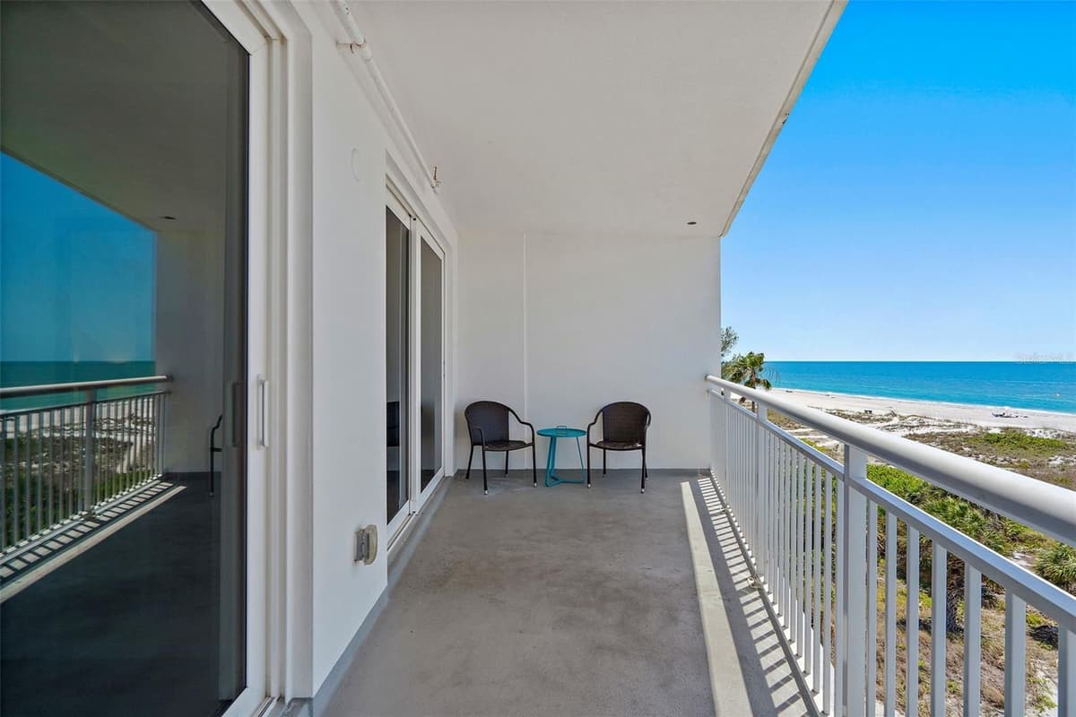 10116 GULF BOULEVARD — photo 38 of 63