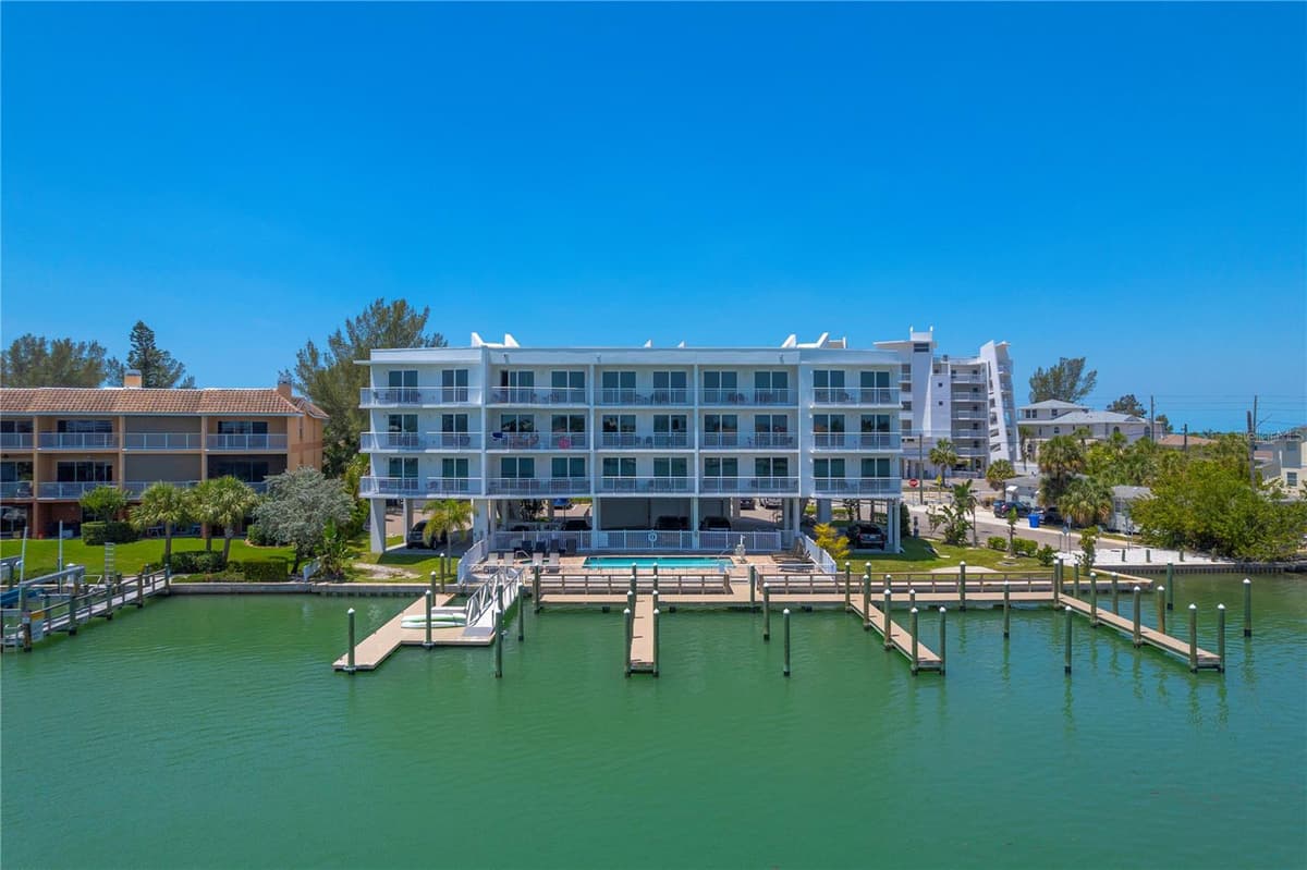 10116 GULF BOULEVARD — photo 59 of 63