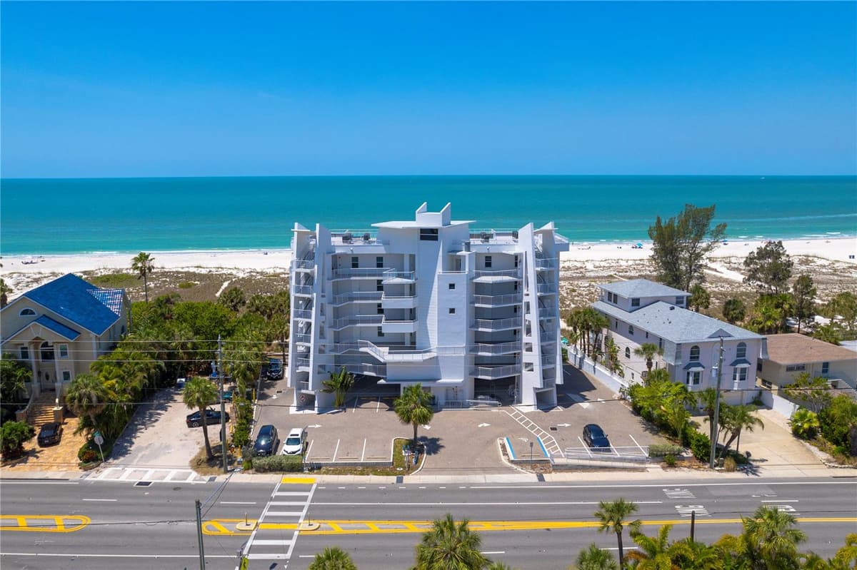 10116 GULF BOULEVARD — photo 2 of 63