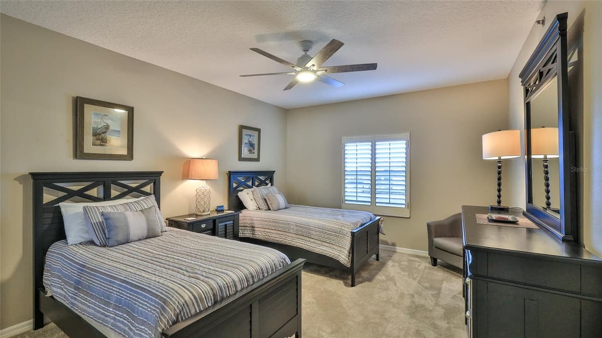5300 ATLANTIC AVENUE — photo 14 of 60