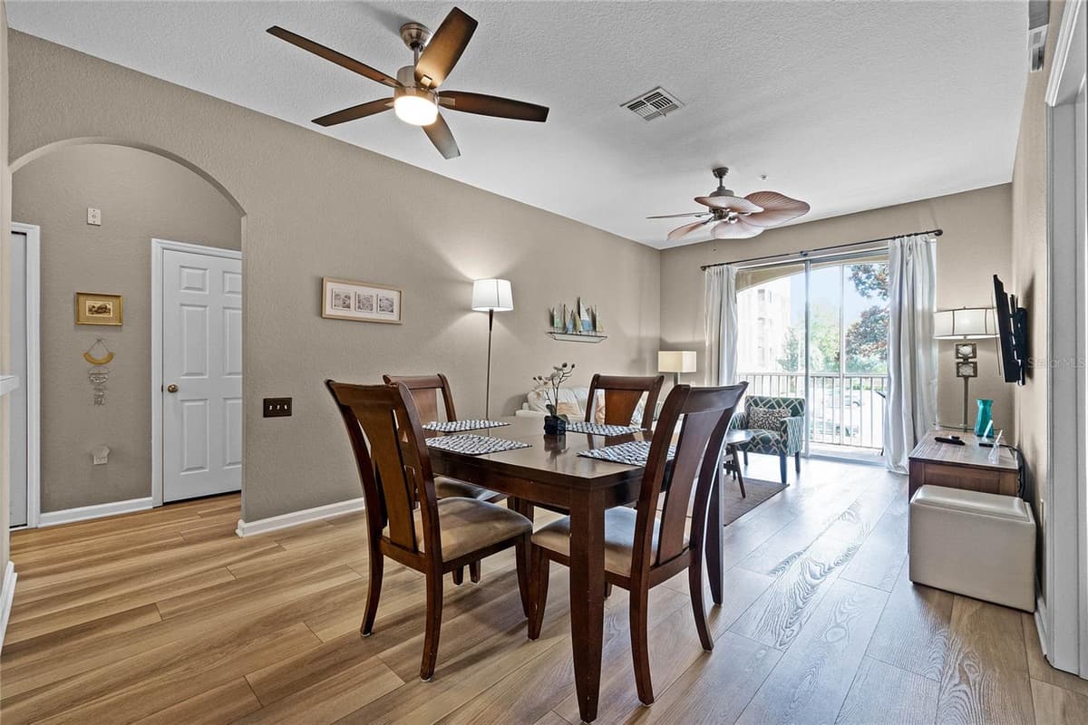 7671 COMROW STREET — photo 10 of 50