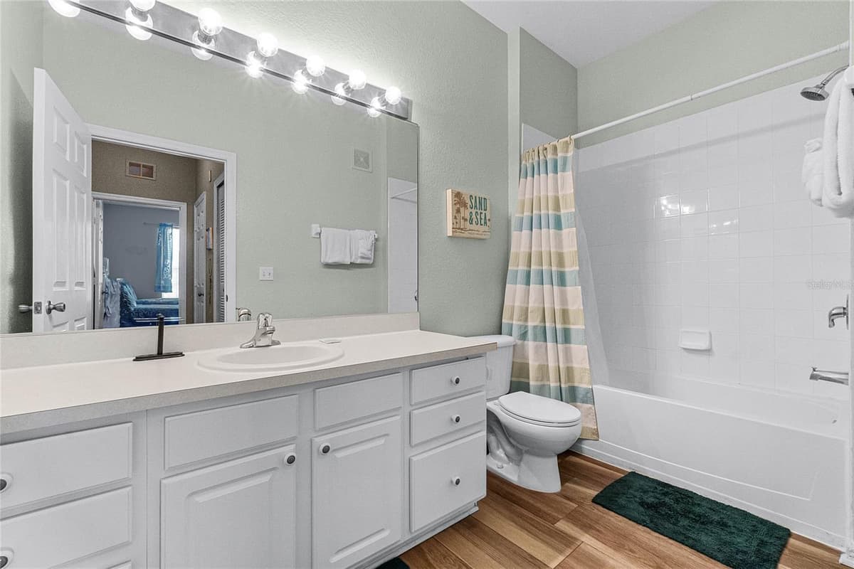 7671 COMROW STREET — photo 27 of 50