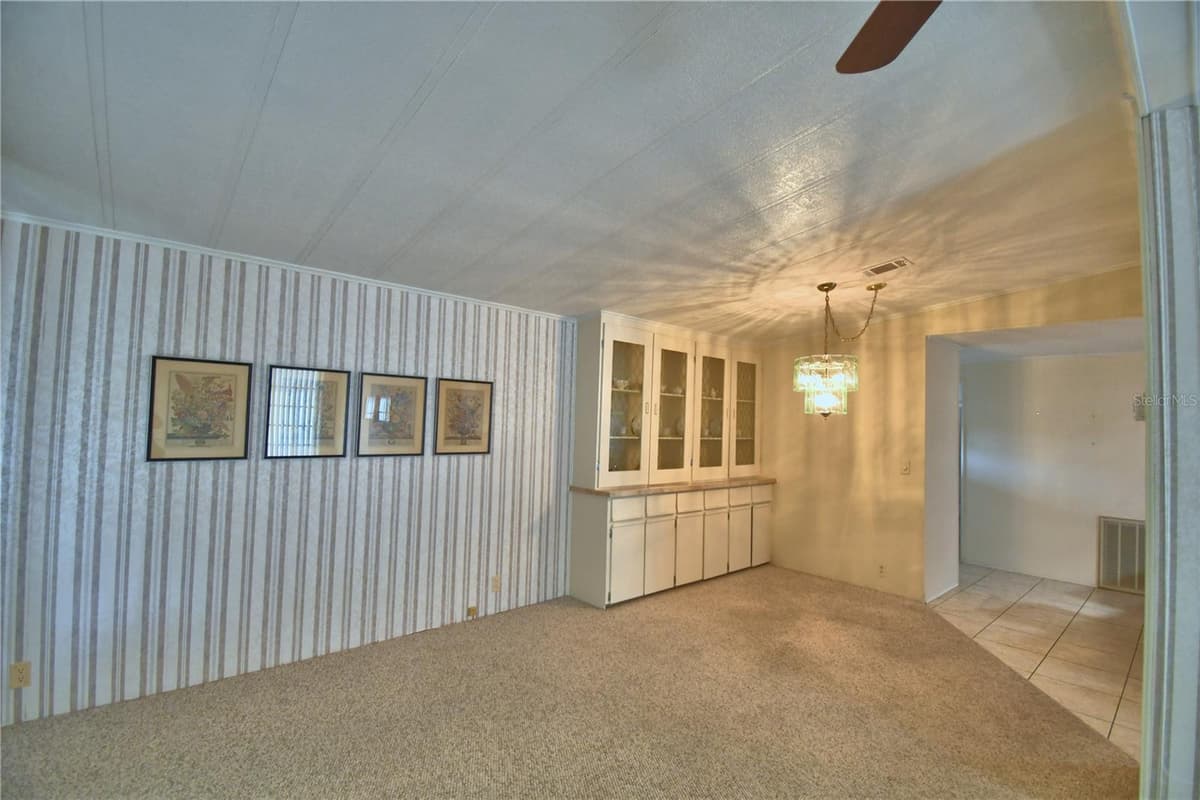 4321 CHERRYWOOD STREET — photo 10 of 61
