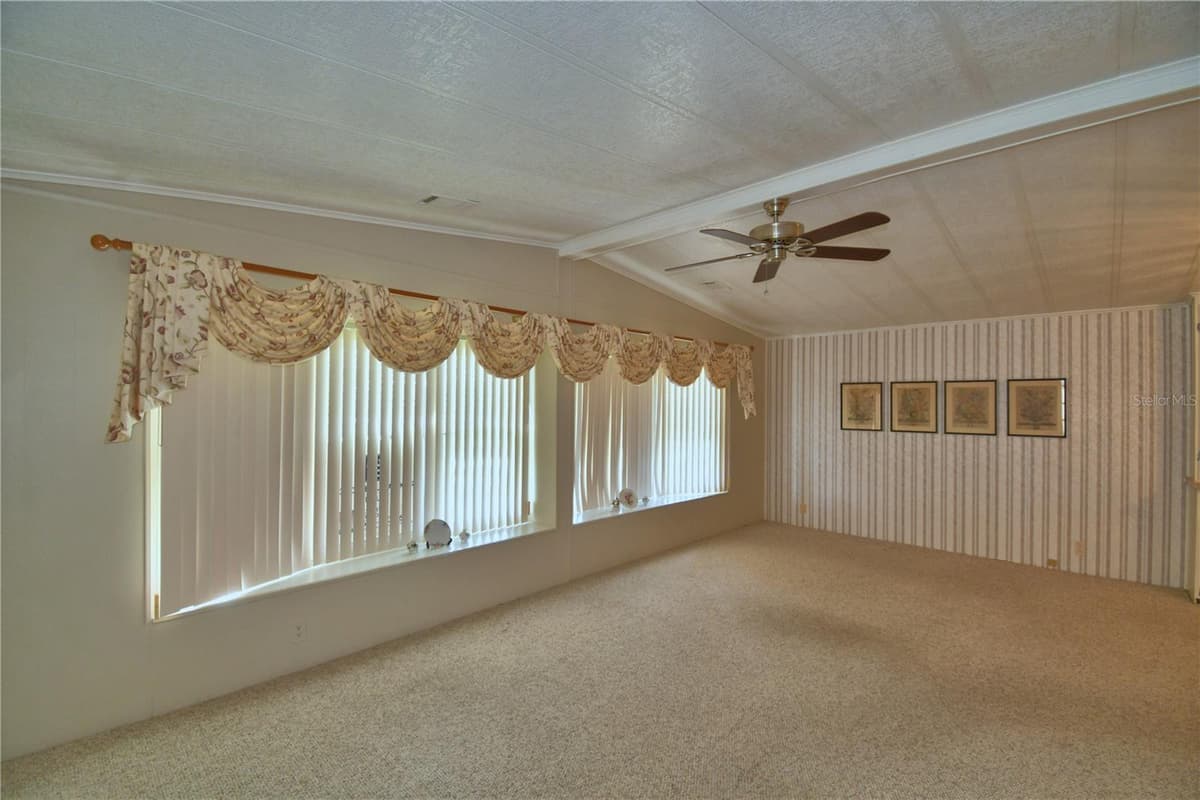 4321 CHERRYWOOD STREET — photo 8 of 61