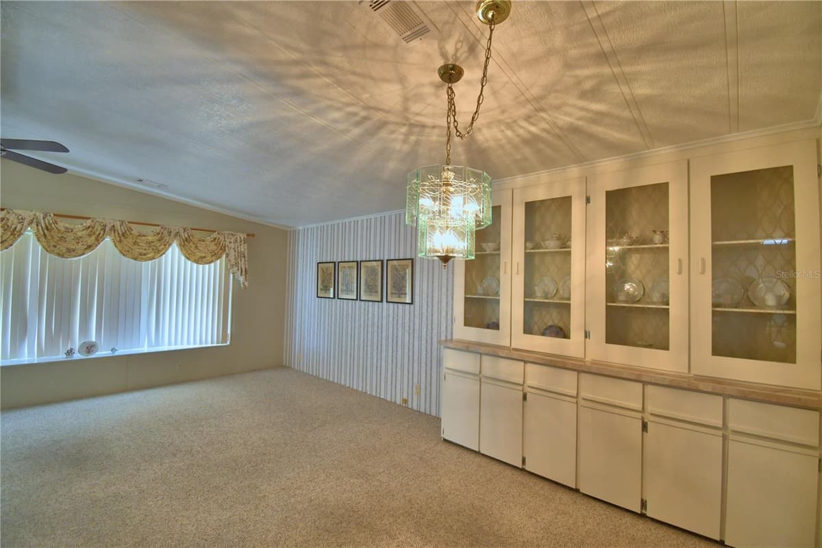 4321 CHERRYWOOD STREET — photo 11 of 61