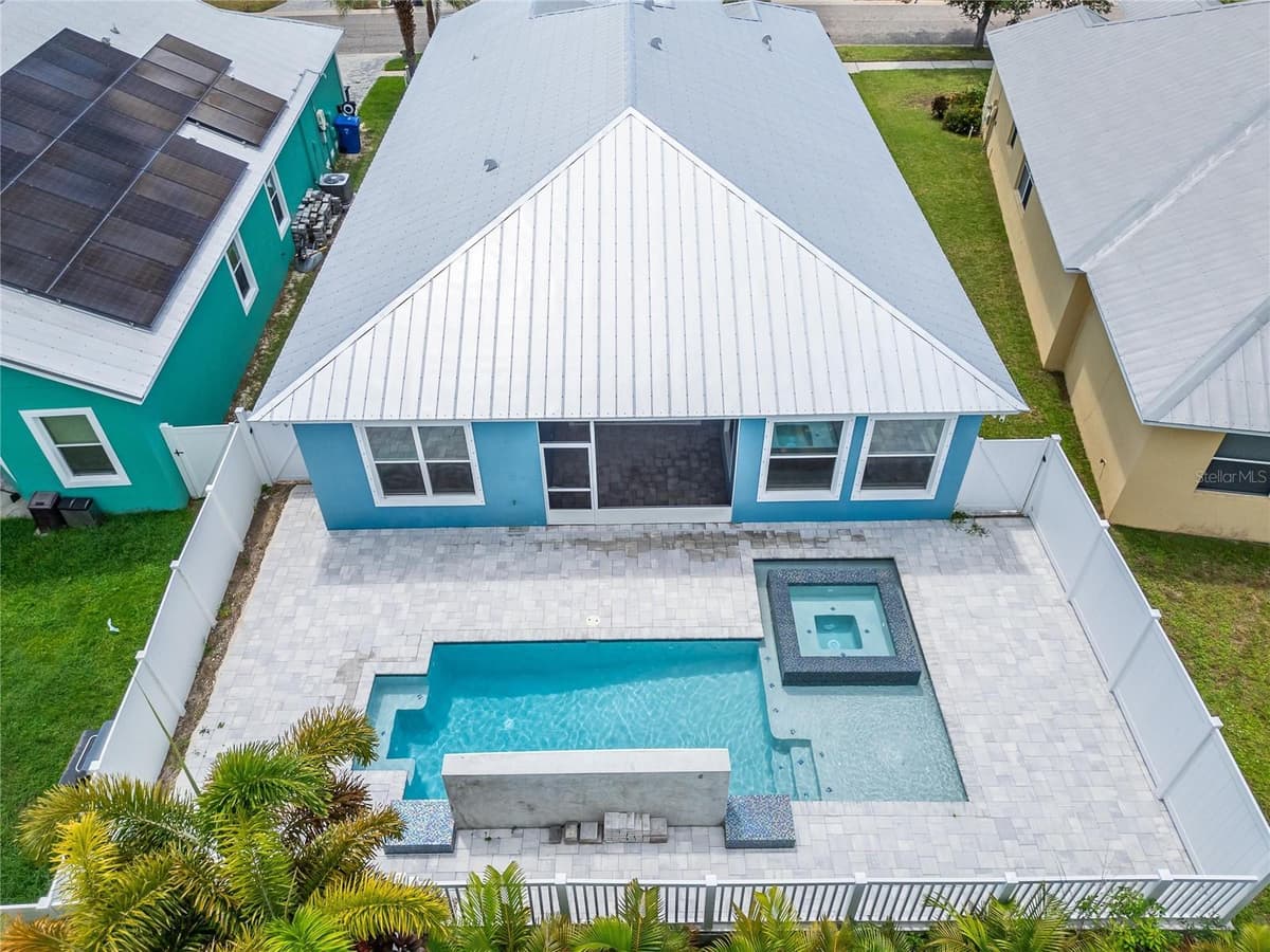 567 BIMINI BAY BOULEVARD — photo 2 of 86