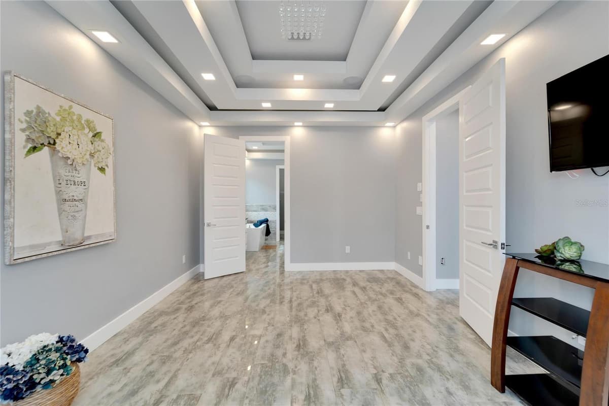 567 BIMINI BAY BOULEVARD — photo 28 of 86