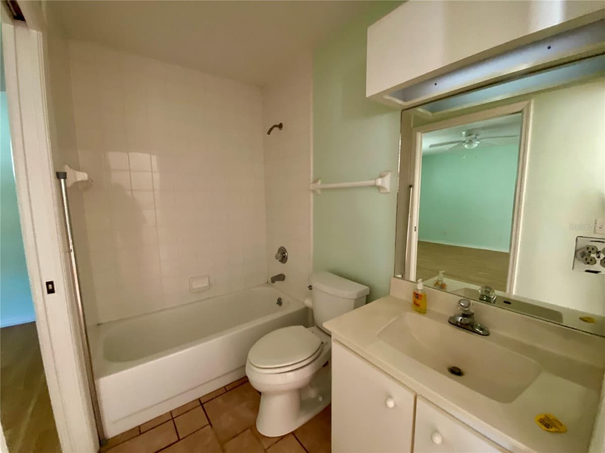 101 BRAEBURN CIRCLE — photo 9 of 24