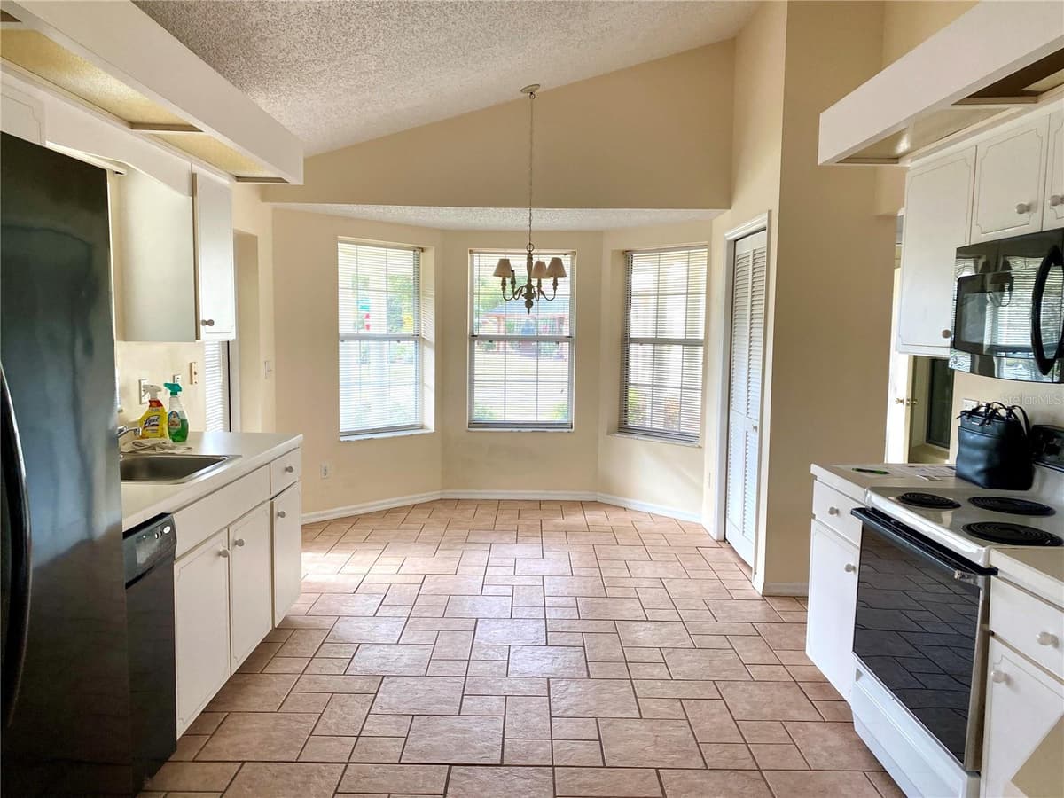 101 BRAEBURN CIRCLE — photo 24 of 24