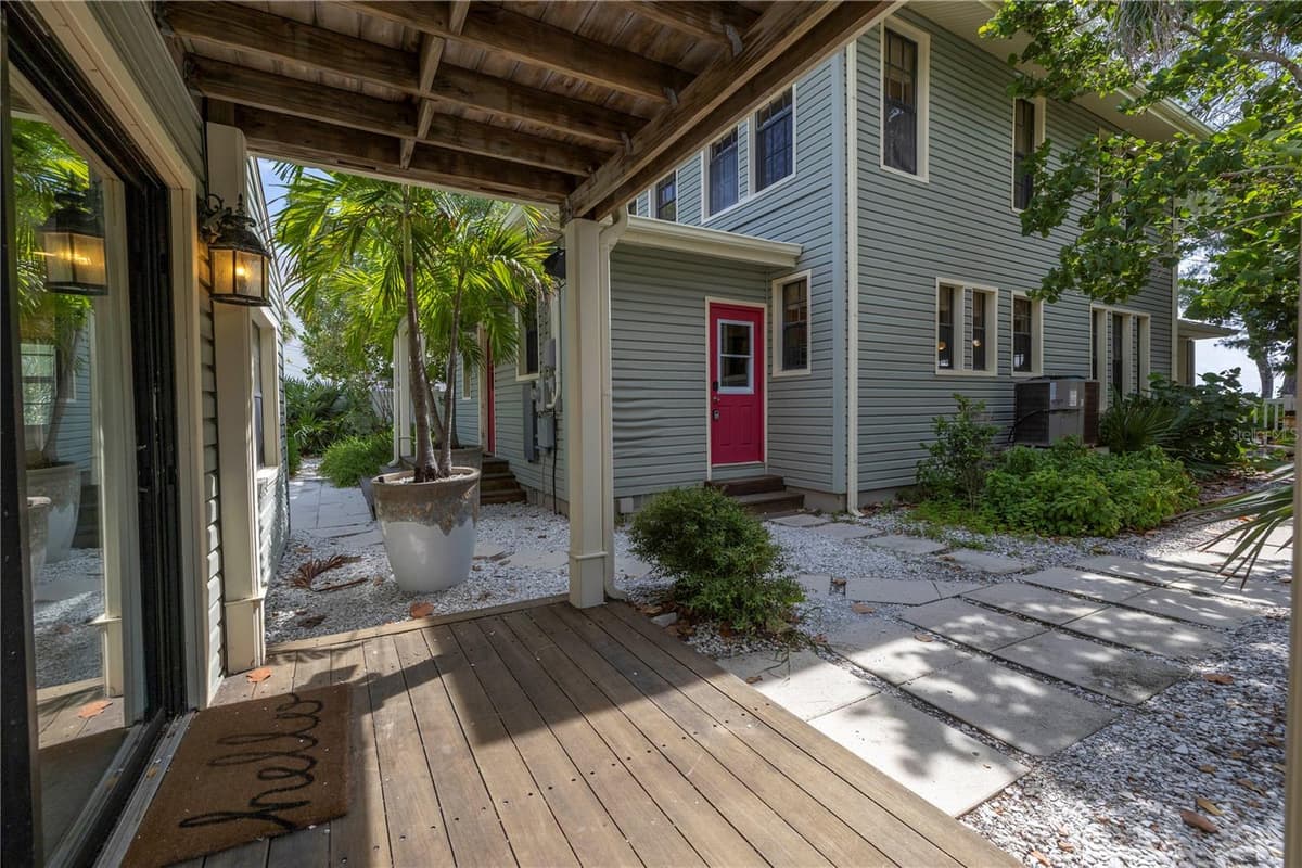 516 GULF BOULEVARD — photo 59 of 97