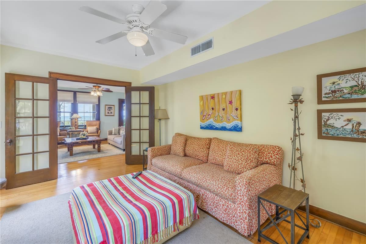 516 GULF BOULEVARD — photo 26 of 97