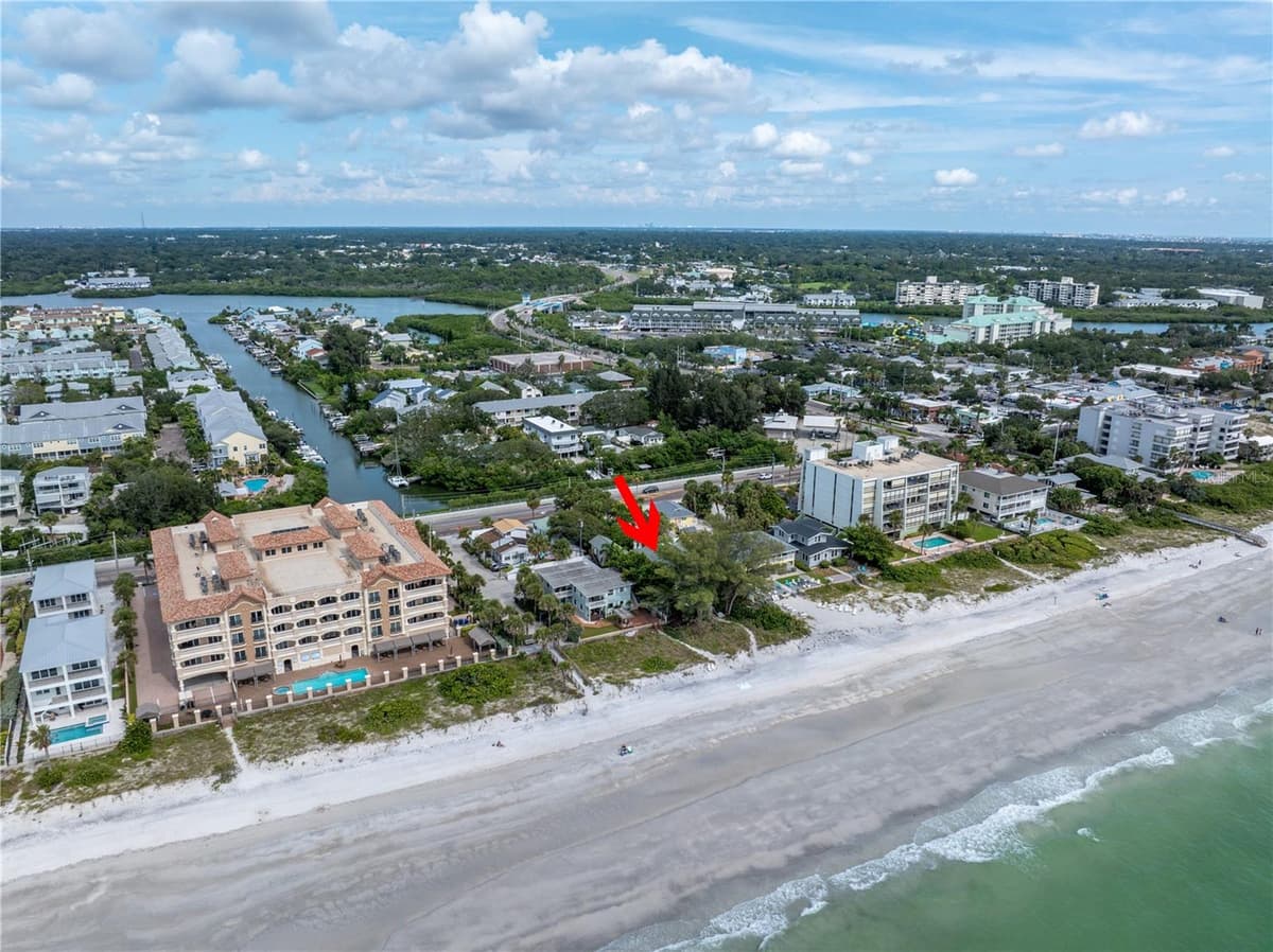 516 GULF BOULEVARD — photo 88 of 97