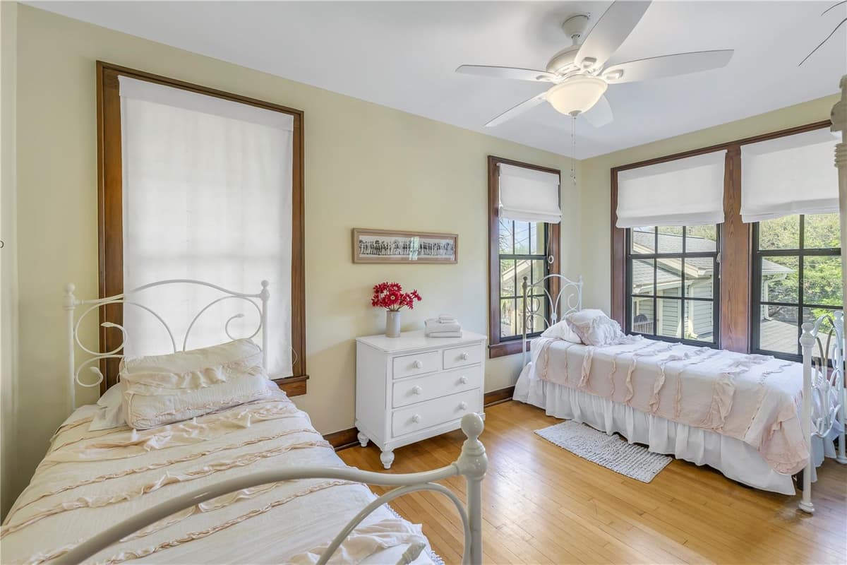 516 GULF BOULEVARD — photo 44 of 97