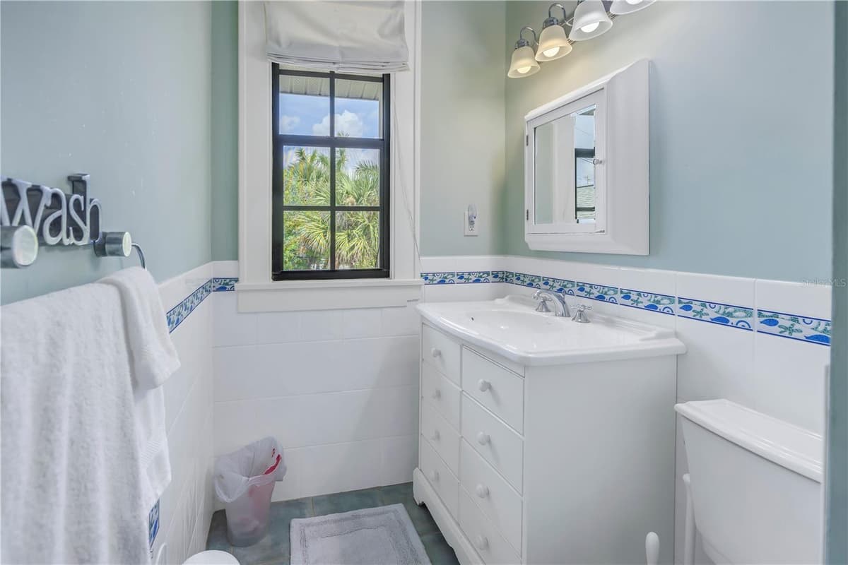 516 GULF BOULEVARD — photo 47 of 97