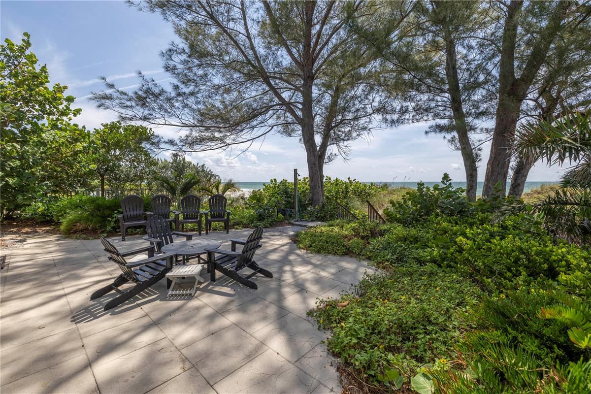 516 GULF BOULEVARD — photo 14 of 97