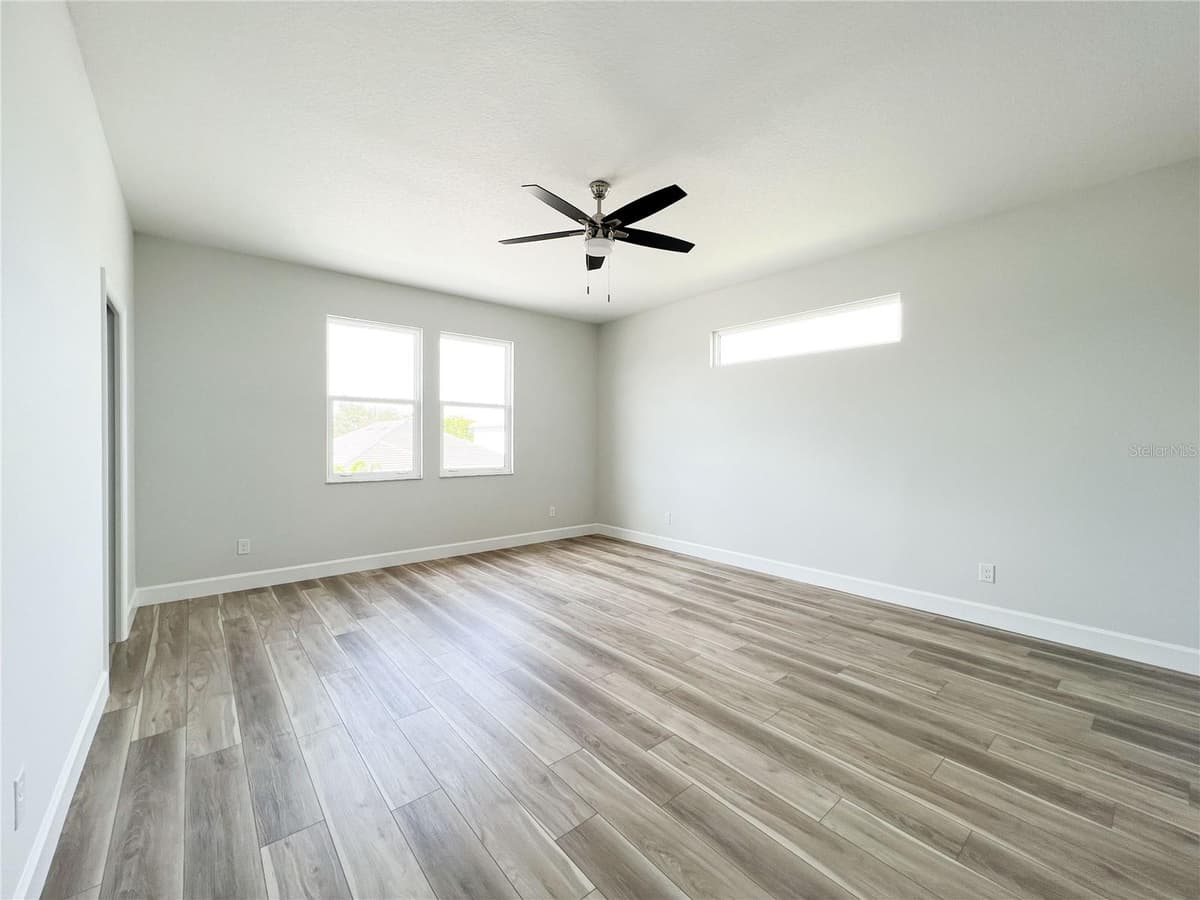 5240 WILLOW LAKE COURT — photo 27 of 35