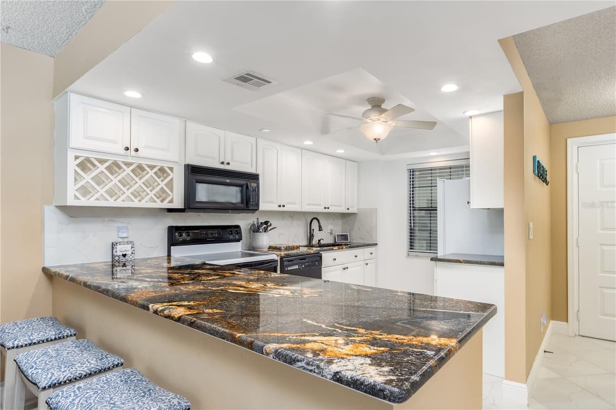 3100 PRUITT ROAD — photo 3 of 33