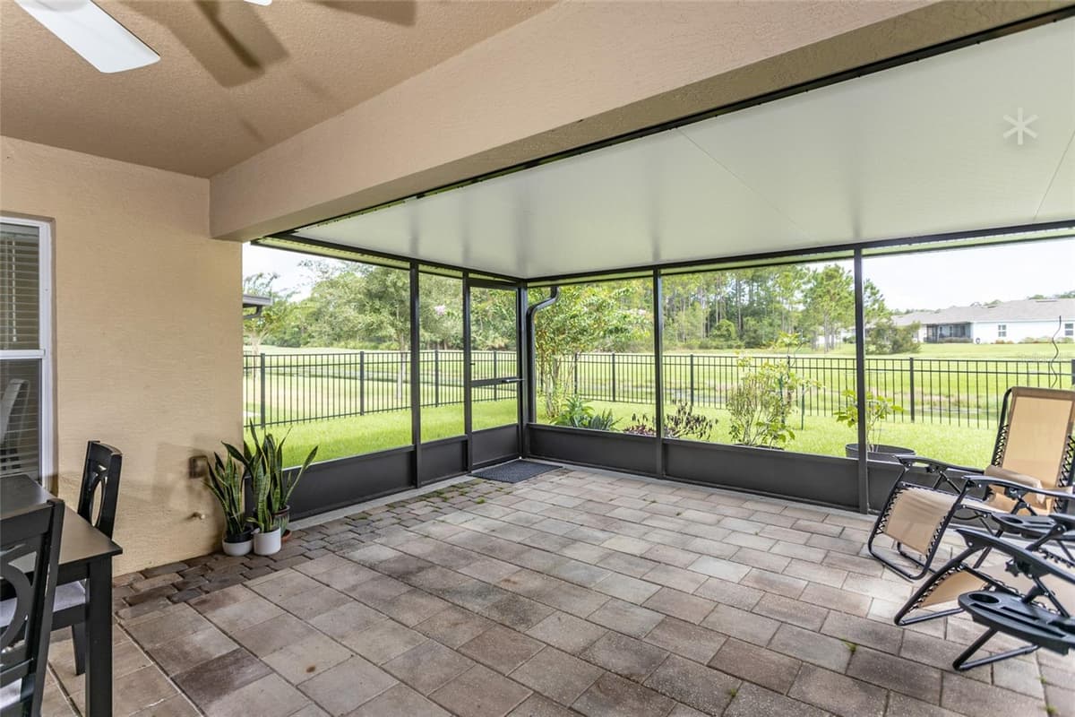 118 GOLFVIEW COURT — photo 19 of 32