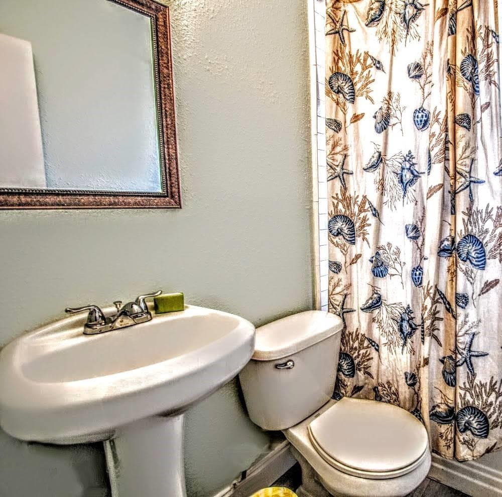 42 SOMERSET STREET — photo 10 of 20