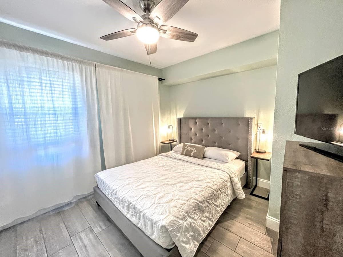 42 SOMERSET STREET — photo 14 of 20