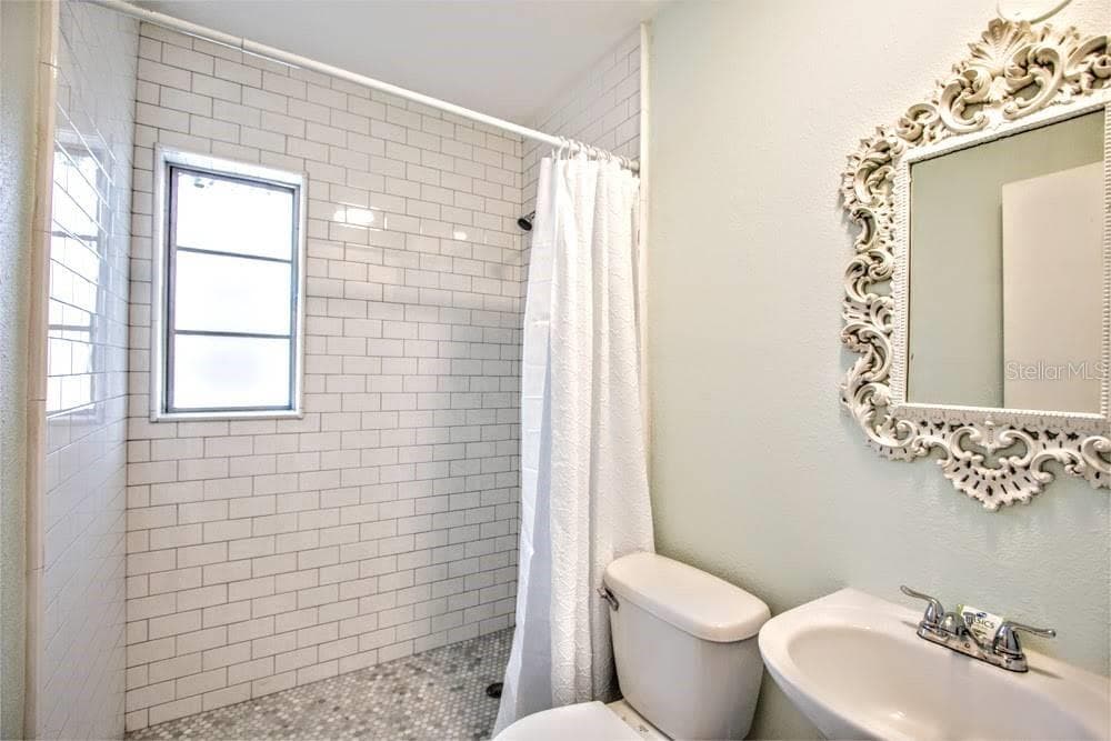 42 SOMERSET STREET — photo 11 of 20