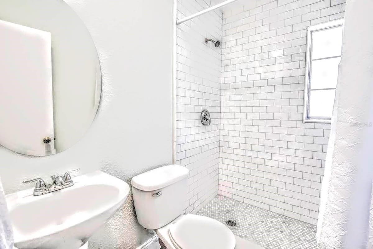 42 SOMERSET STREET — photo 12 of 20