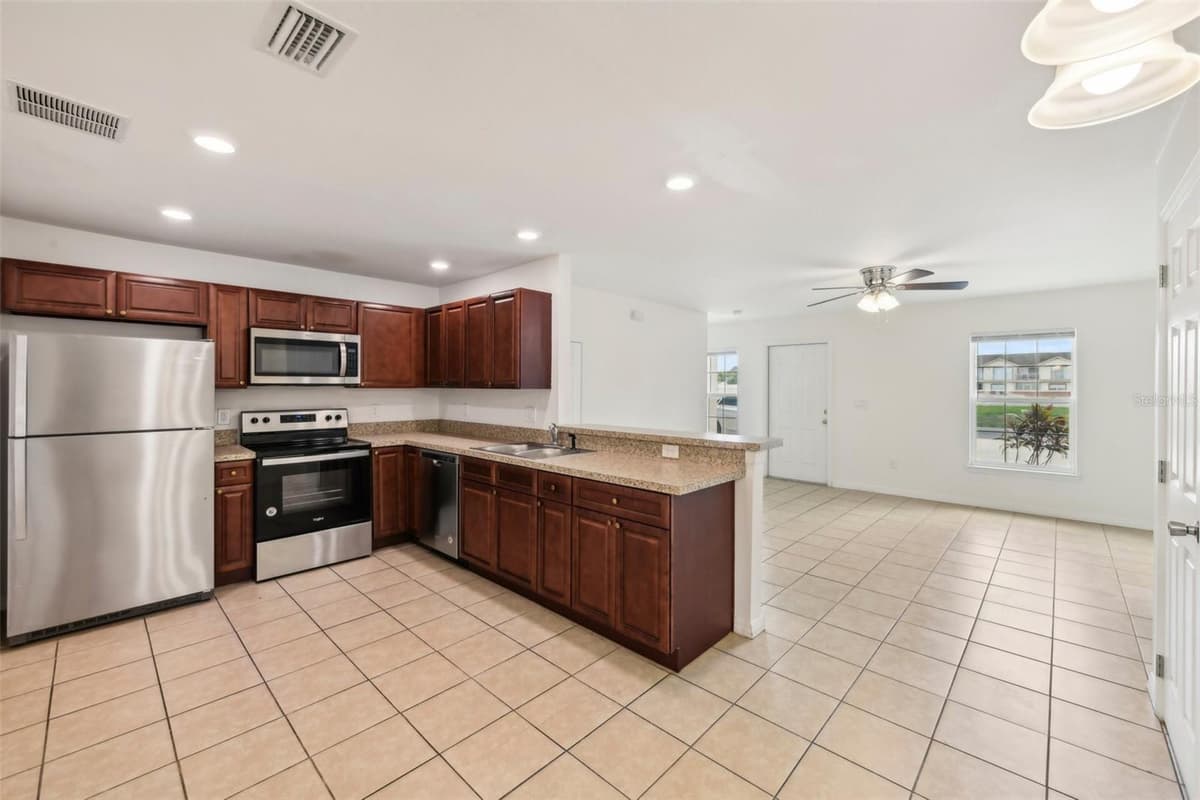 210 MAJORS LANE — photo 10 of 52