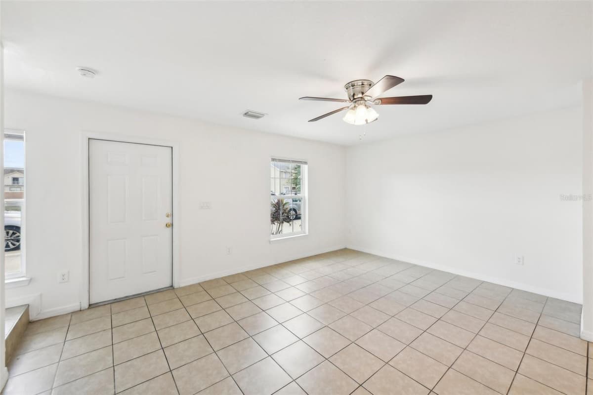 210 MAJORS LANE — photo 8 of 52