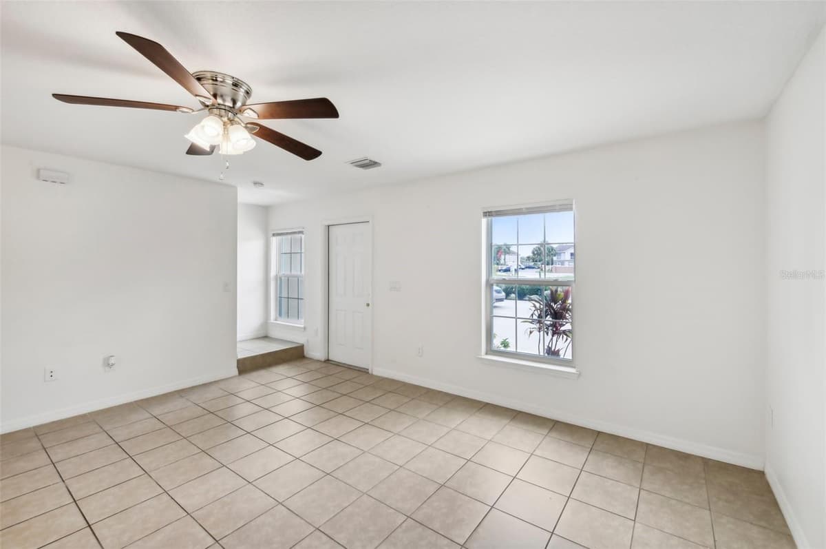 210 MAJORS LANE — photo 6 of 52