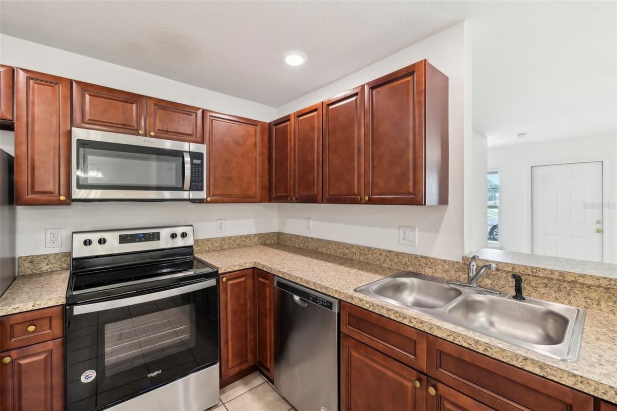 210 MAJORS LANE — photo 14 of 52