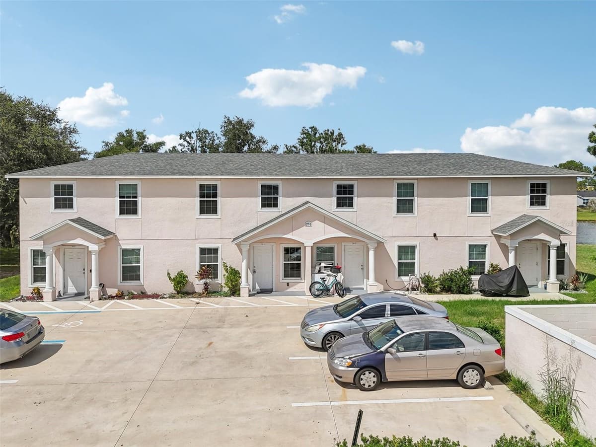 210 MAJORS LANE — photo 32 of 52