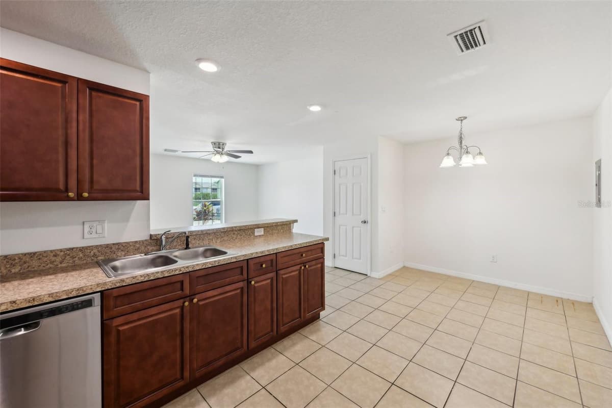 210 MAJORS LANE — photo 12 of 52