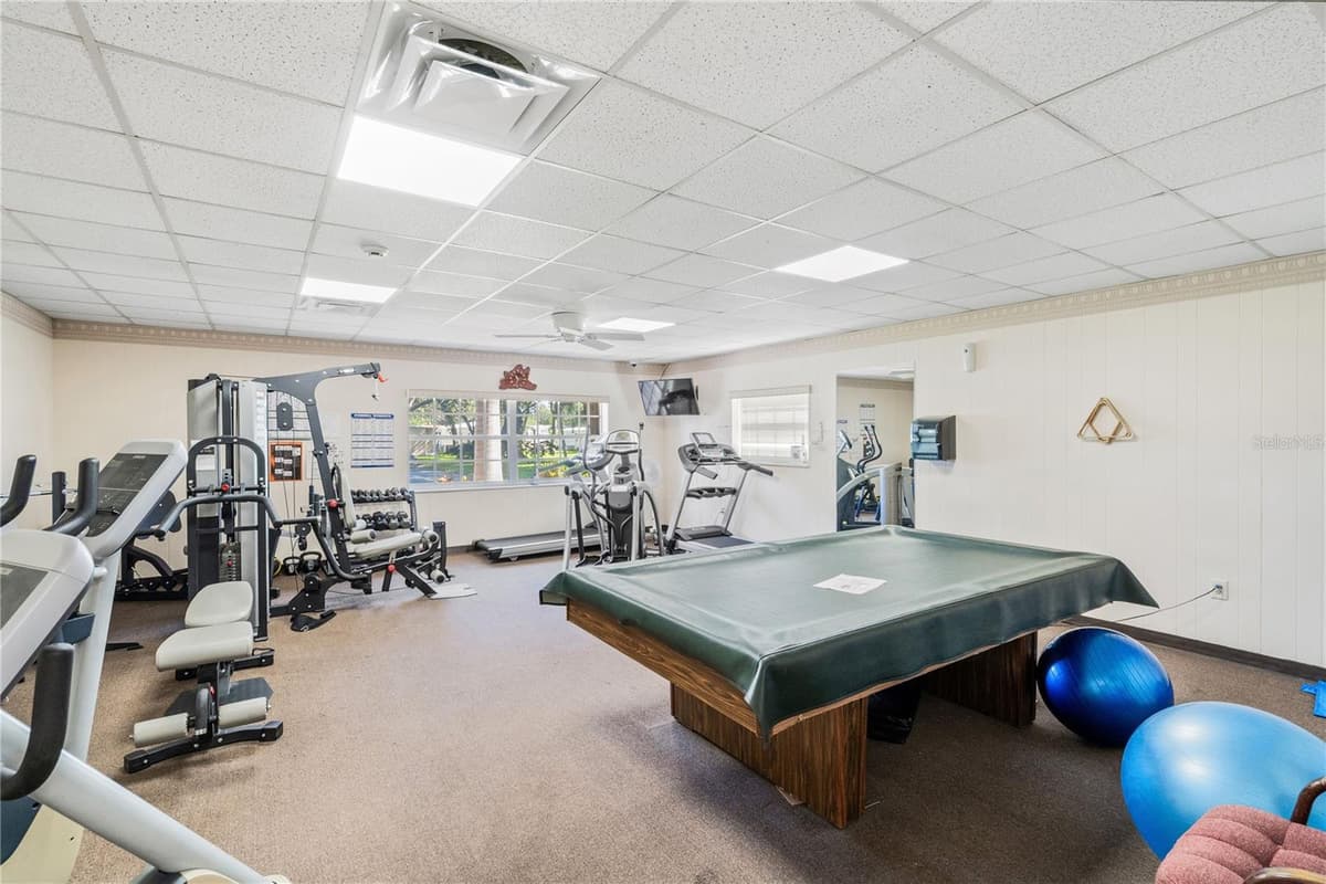 3410 SPANISH OAK TERRACE — photo 43 of 47