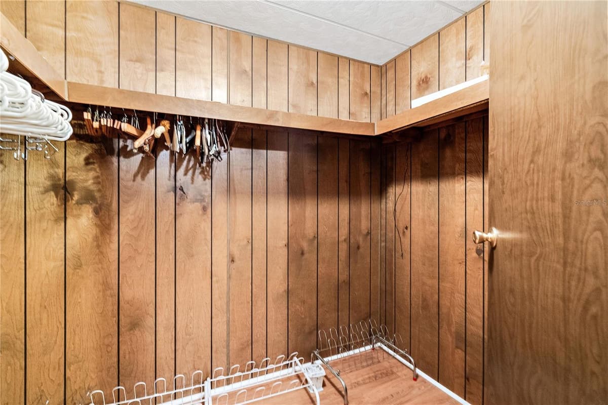 3410 SPANISH OAK TERRACE — photo 32 of 47
