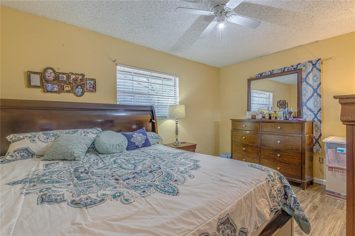 1522 GAINESVILLE DRIVE — photo 14 of 24