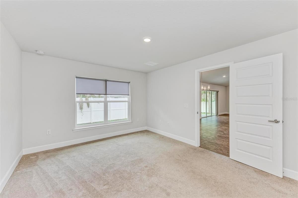 105 DARTMOUTH ROAD — photo 19 of 100