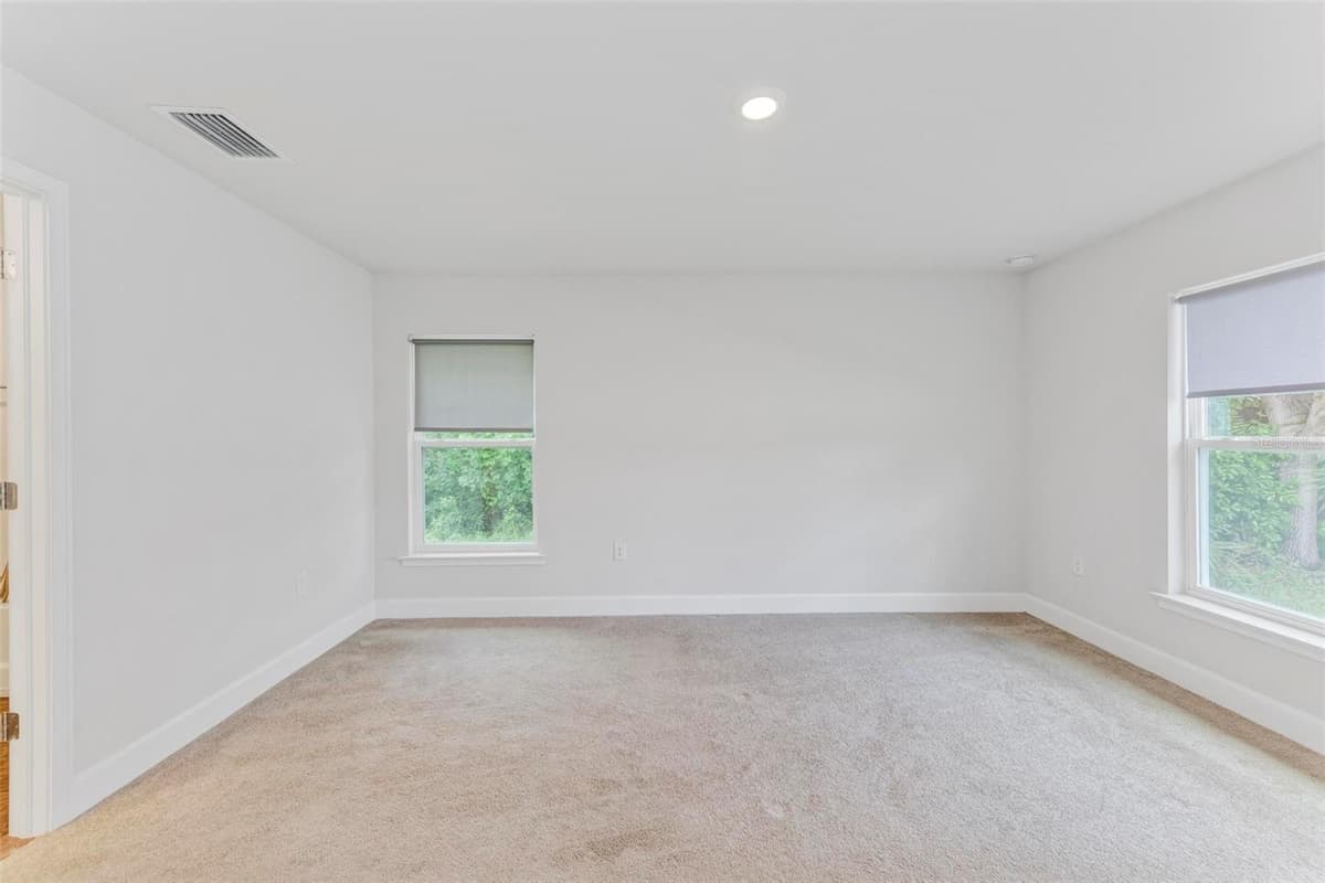 105 DARTMOUTH ROAD — photo 18 of 100
