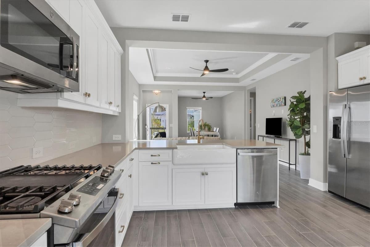 12760 BROOKGREEN STREET — photo 12 of 40