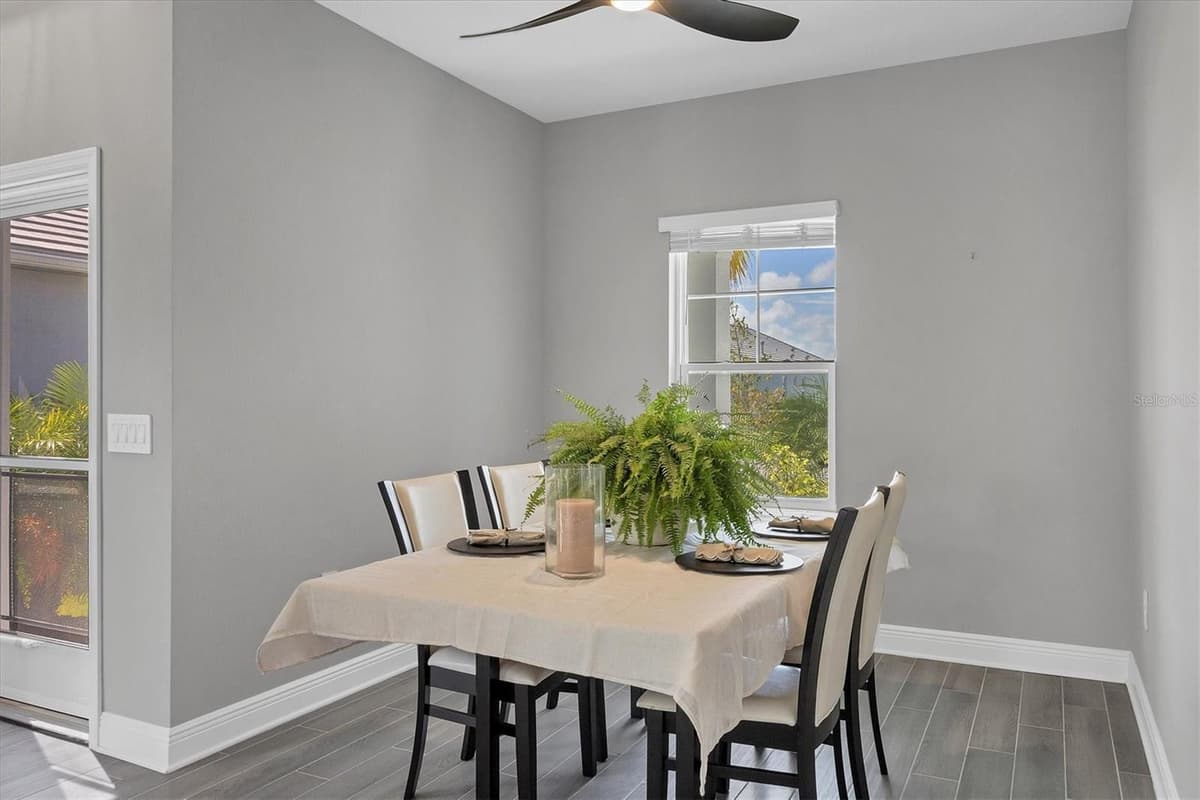 12760 BROOKGREEN STREET — photo 7 of 40
