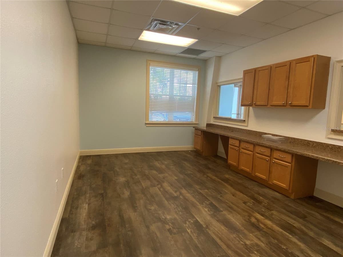 737 COUNTY ROAD 466 — photo 7 of 11