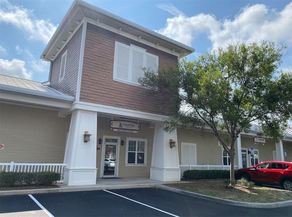 737 COUNTY ROAD 466 — photo 1 of 11
