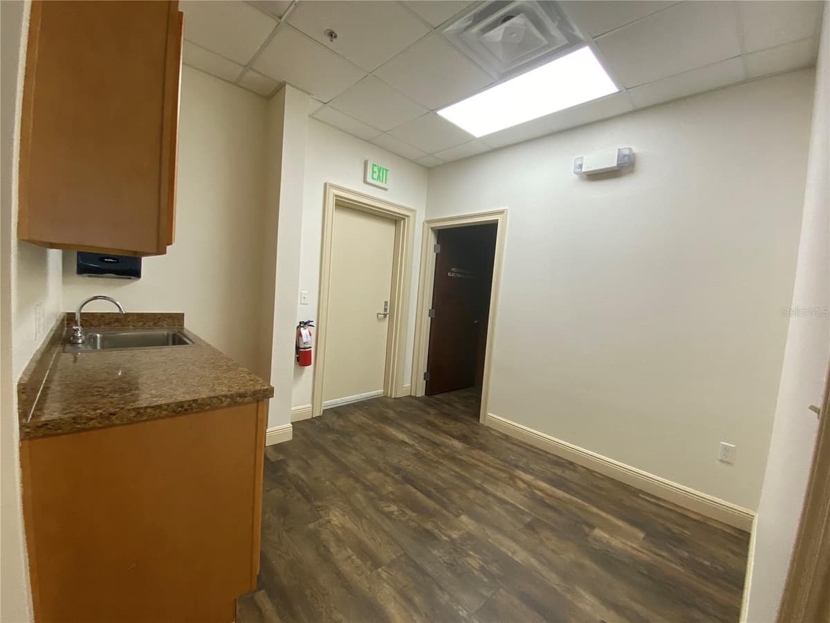 737 COUNTY ROAD 466 — photo 11 of 11