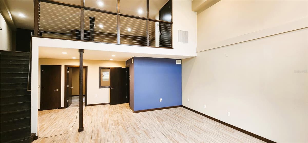 251 PARK AVENUE — photo 3 of 17