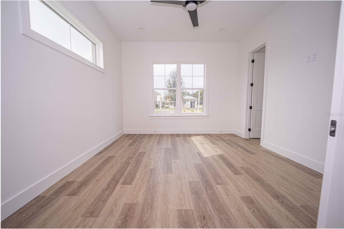 10611 GRAND OAKS BOULEVARD — photo 57 of 80
