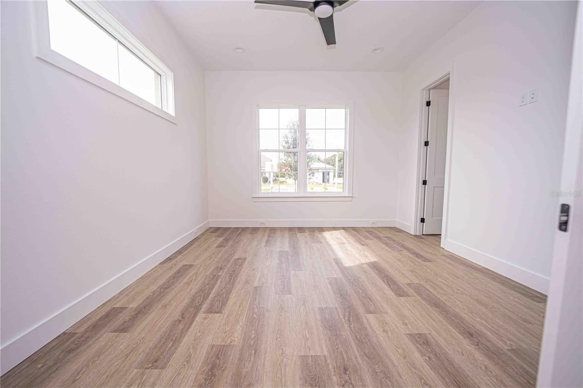 10611 GRAND OAKS BOULEVARD — photo 58 of 80
