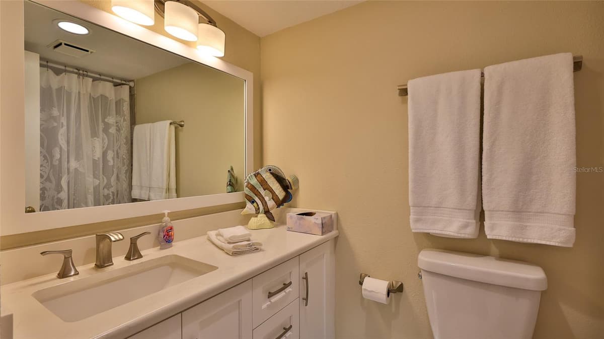 5207 ATLANTIC AVENUE — photo 13 of 57