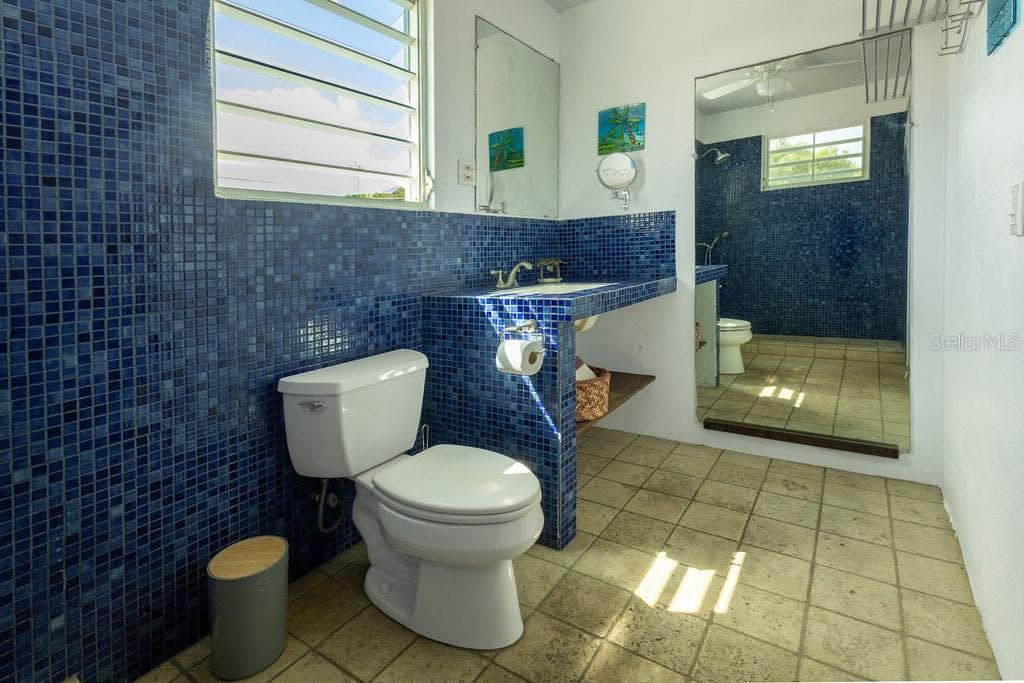 220 CALLE PRUDENCIO QUIÑONES — photo 22 of 37