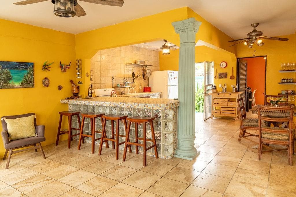 220 CALLE PRUDENCIO QUIÑONES — photo 14 of 37