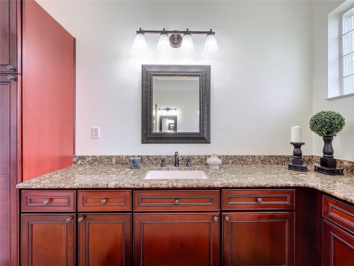275 CR 552 — photo 35 of 69