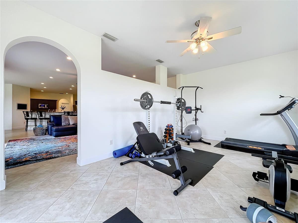 275 CR 552 — photo 26 of 69